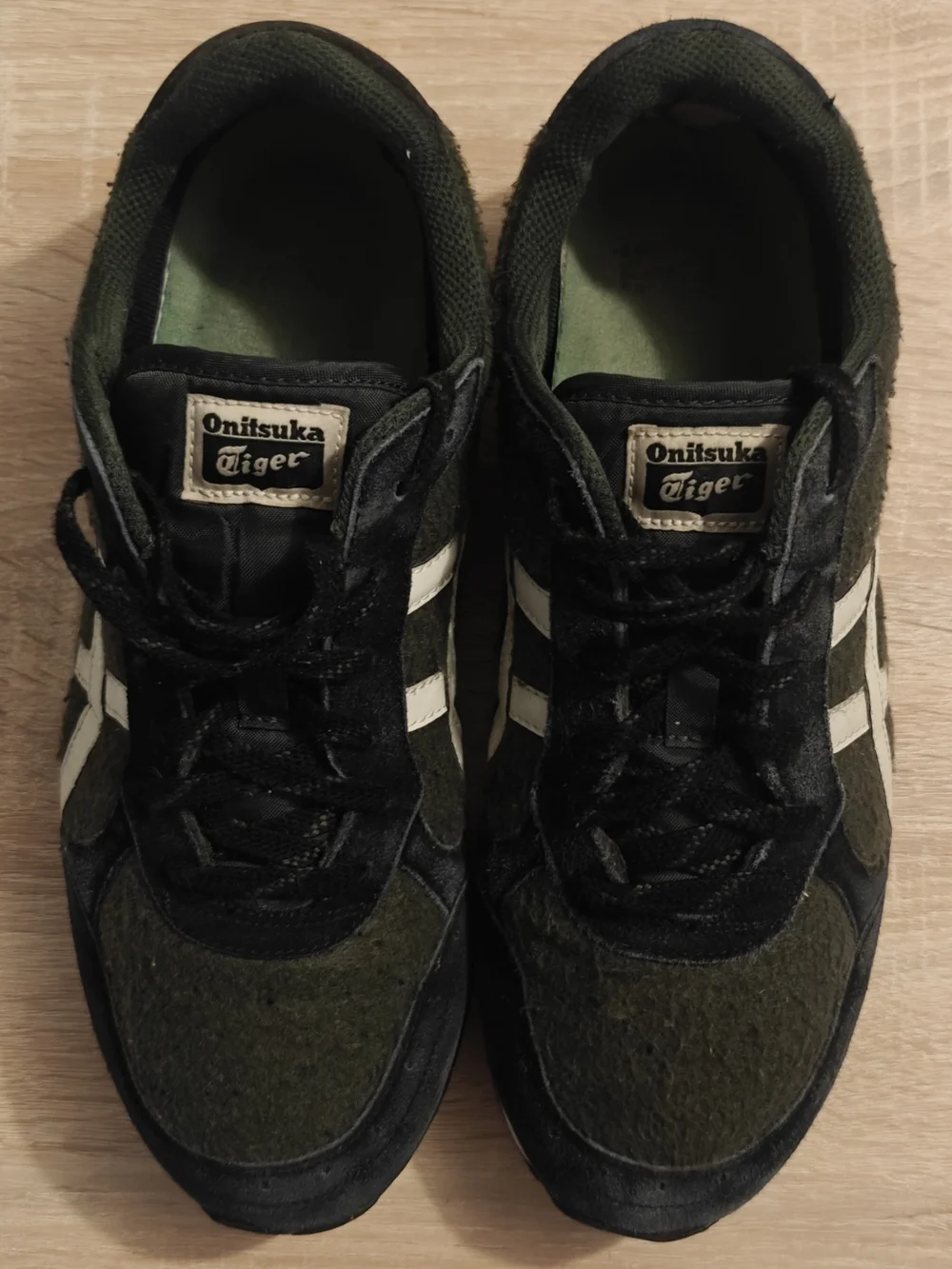 Onitsuka Tiger by Asics Men’s Green & White Runner Sneakers